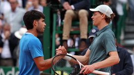 Zverev e Noah sviliscono la Coppa Davis: ma con Sinner e Alcaraz Bologna può rimettere la Laver Cup di Federer al suo posto