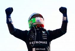 F1 classifica piloti e costruttori dopo Monza: Antonelli in fuga, Russell e Hamilton staccati. Vola Mercedes
