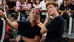 Juventus-Milan, Sinner tifoso speciale allo Stadium: l’omaggio di Cardinale e l’incontro con Roberto Bolle