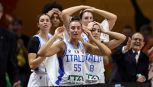 Mondiali basket, l’Italia sfiora l’impresa: gli USA di Caitlin Clark beffano nel finale le Azzurre, che però sorridono