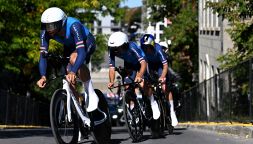 L'Italia della Mixed Relay è finalmente d'oro! Ganna, Sobrero e Cattaneo super, poi le ragazze conservano il vantaggio