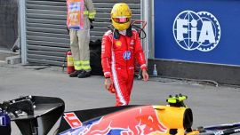 Pagelle Gp Baku F1: Hamilton un fantasma, Antonelli calcolatore. Verstappen sprinter ma Russell è perfetto