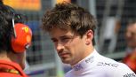 Monza, Leclerc sotto attacco: 'Atmosfera pessima' e Vasseur vota Hamilton. Quanto vale la F40 di Lewis restaurata