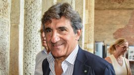 Torino, Cairo e un anniversario da dimenticare: gli acquisti al fotofinish non placano i tifosi, anche Abate nella bufera