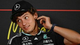 F1, Antonelli sogna una rimonta storica a Monza: Leclerc scarta il regalo Ferrari, la previsione di Hamilton su Kimi