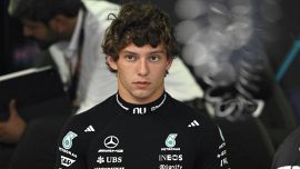 F1 Monza, Antonelli studia per la gara: 'La Ferrari ha la nostra velocità'. Vasseur risponde piccato a Wolff sul budget cap