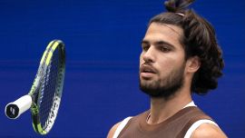 US Open, Alcaraz batte Wu ma non è contento: e ora c’è l’insidia Paul. Toni Nadal sicuro: “Carlos favorito al titolo”