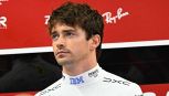 Ferrari in seconda fila per la penalizzazione di Piastri, ma Leclerc è deluso (Hamilton meno). Briatore sogna
