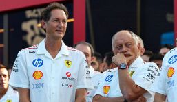 Tensione Ferrari, Elkann furioso dopo la figuraccia di Monza: Vasseur torna in bilico e rispunta Horner