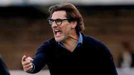 Fiorentina: Vanoli avvia la restaurazione, oltre 100 milioni in panchina a Venezia. E il Real può riprendersi Mastantuono
