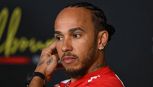 Ferrari, Hamilton si sfoga sui social ma dimentica Vasseur. Leclerc ha una speranza per scongiurare penalità a Baku