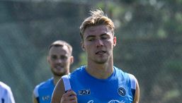Napoli, Hojlund e la metamorfosi da Conte ad Allegri: il Cies svela l’errore di De Laurentiis e Manna con il danese