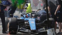 GP Baku, la Williams di Sainz va a fuoco: attimi di paura per l'ex Ferrari, cosa è successo