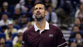 Finalmente Djokovic, battuto Borges a Pechino: Nole minaccia Zverev, ma i nuovi problemi a stomaco e schiena preoccupano