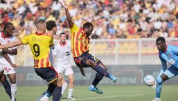 Lecce-Monza: festival di gol ed errori in 20', Juric non vince in A da un anno, che cosa ha combinato Falcone