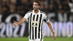 Juventus, il ko di Locatelli aumenta i rimpianti per Frattesi: centrocampo a pezzi, la soluzione di Spalletti per il Sassuolo