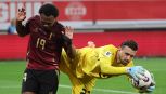 Belgio, van Bommel pensa a Openda per battere l’Italia, Witsel si ritira, le decisioni su De Bruyne e Lukaku