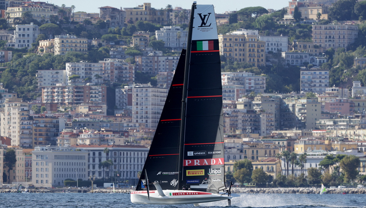 https://wips.plug.it/cips/sport.virgilio.it/cms/2026/09/luna-rossa-2.jpg