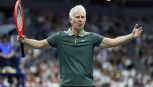 McEnroe sta con Djokovic, rivoluzione punteggio: set più brevi, super tie-break e sfide di 2 ore massimo