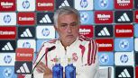 Atletico-Real, Mourinho e la frecciata sull’arbitro madrileno: “È strano”. Poi il confronto con Inter-Milan