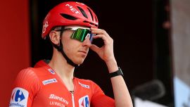 Niente Europeo per Pogacar: dopo le 'minacce' della UAE, ufficiale la rinuncia. Evenepoel insegue la rivincita