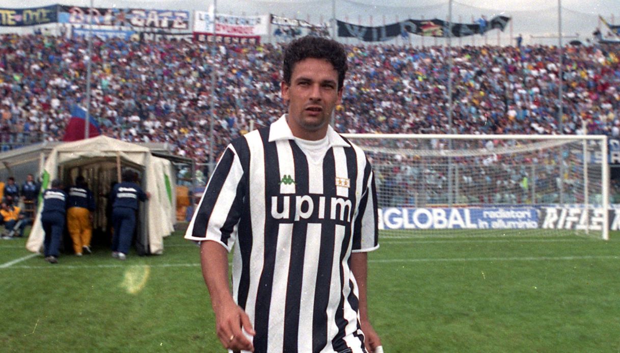 https://wips.plug.it/cips/sport.virgilio.it/cms/2026/09/roberto-baggio-serie-a-calcio-storia-leggenda-juventus-fiorentina-italia-usa-94.jpg