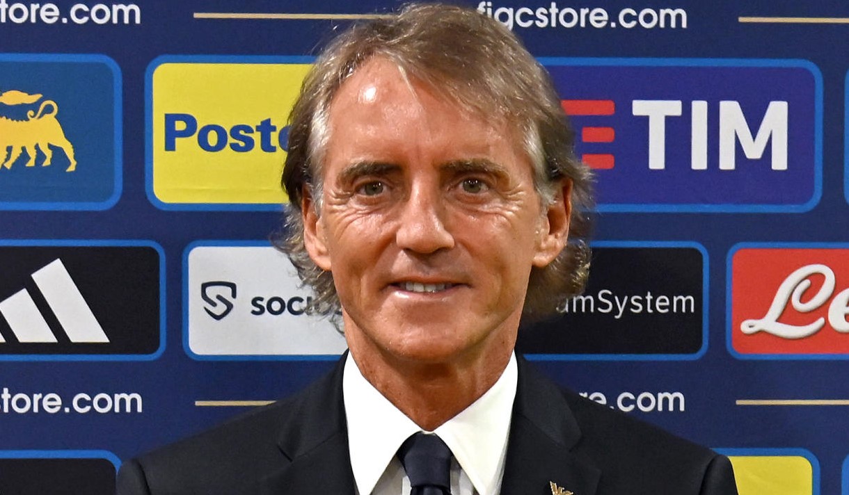 https://wips.plug.it/cips/sport.virgilio.it/cms/2026/09/roberto-mancini.jpg