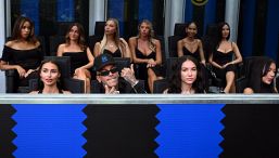 Sfera Ebbasta a San Siro per Inter-Napoli circondato da 10 ragazze, il problema è uno stereotipo non più tollerabile