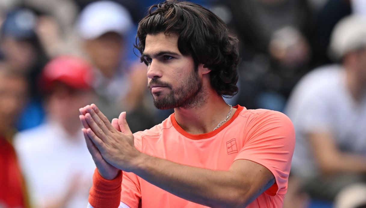 https://wips.plug.it/cips/sport.virgilio.it/cms/2026/10/alcaraz-1.jpg