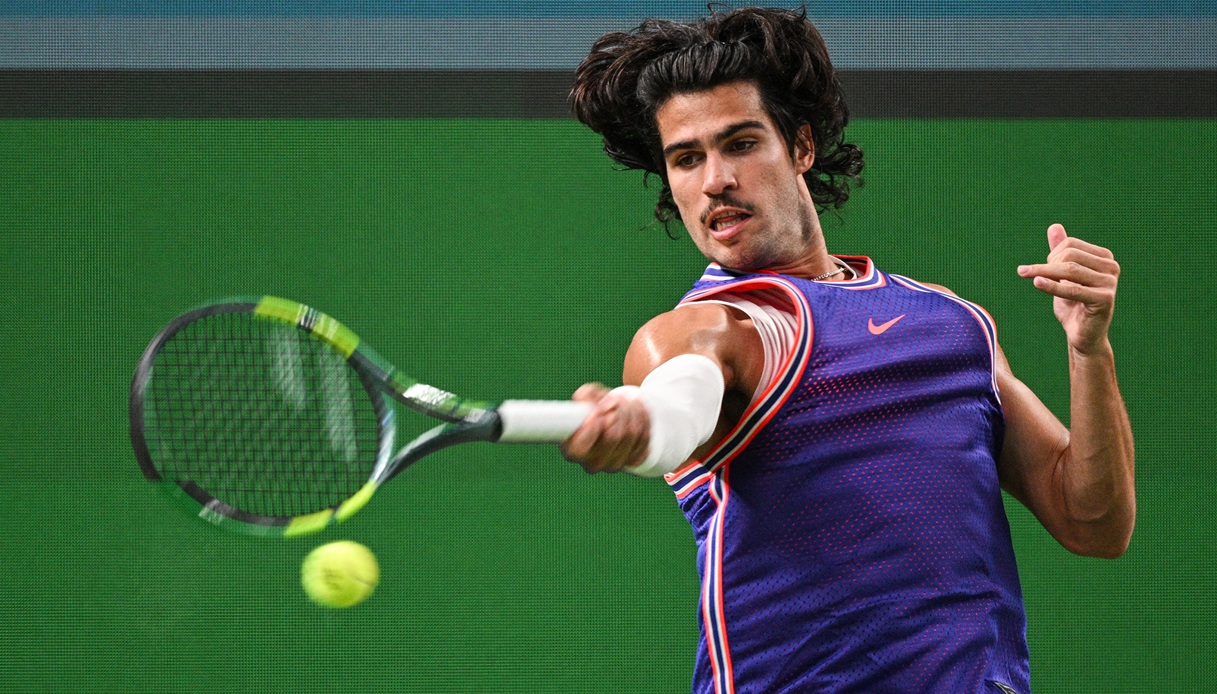 https://wips.plug.it/cips/sport.virgilio.it/cms/2026/10/alcaraz-3.jpg