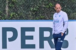 Napoli, Allegri prepara la svolta contro il Villarreal: la decisione su De Bruyne e McTominay, il messaggio a Lucca