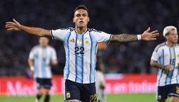 La nuova Argentina senza Messi riparte dalle magie di Lautaro e Paz: 4-0 alla Bolivia, il Toro segna e anticipa le lacrime per la Pulce
