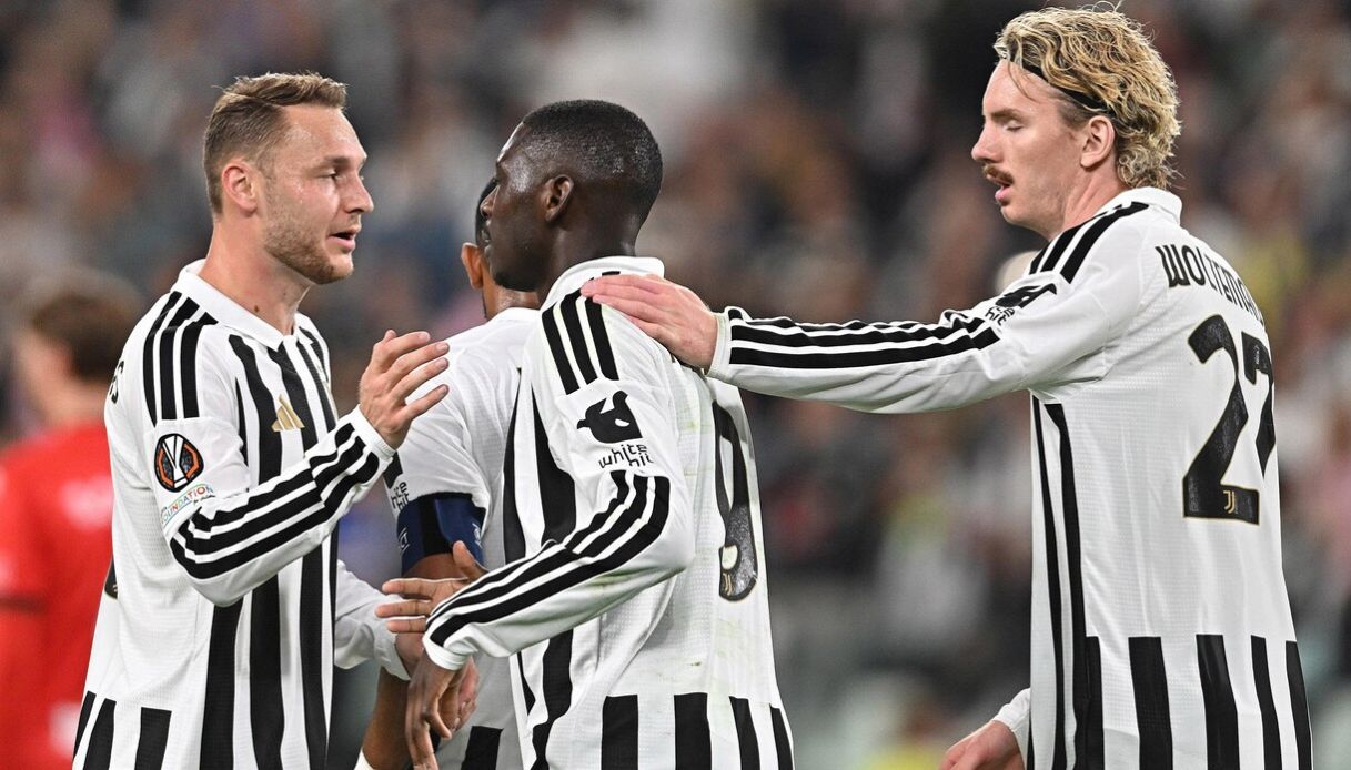 Photo: sport.virgilio.it Serie A Sunday Fixtures: Como Hosts Roma and Cagliari Face Juventus