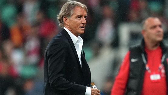 Italia, Mancini vuol copiare Spalletti: le mosse per battere la Francia. Restano a casa in 9, quante sorprese