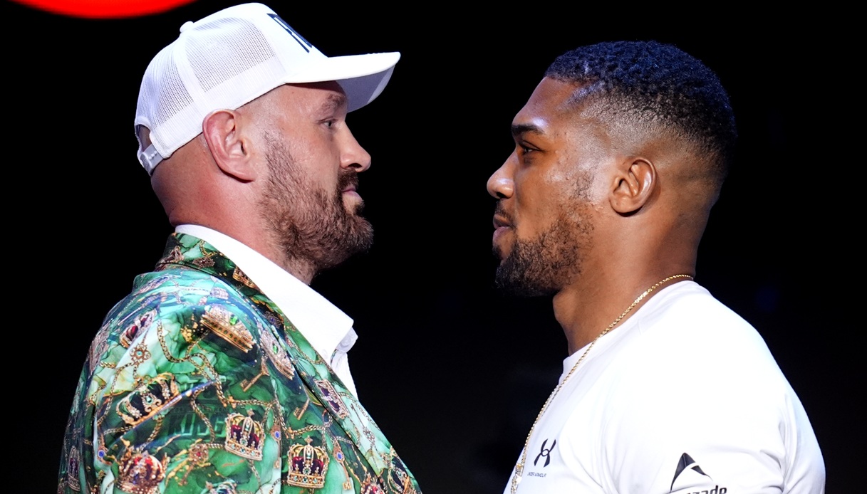 https://wips.plug.it/cips/sport.virgilio.it/cms/2026/10/fury-joshua.jpg