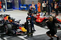 Gp Singapore: Leclerc a un soffio dalla pole che è di Verstappen, Hamilton sbaglia ed è 3° poi Antonelli