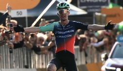 Il Lombardia 2026: Seixas trionfa e fa la storia, Ciccone strappa un posto sul podio con Mas