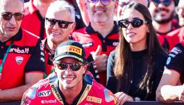 Bulega, Camilla Bilancioni il segreto della rinascita: chi è la fidanzata del campione e pilota Ducati MotoGP 2027