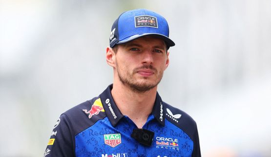 Portimao, Verstappen difende il compagno di squadra Lulham travolto da un'ondata di insulti online