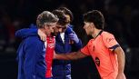 PSG, Luis Enrique riceve la notizia peggiore: stagione finita per Kvaratskhelia. La vittoria col Barcellona si trasforma in disastro