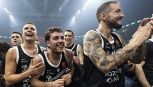 Pajola nuovo re di Belgrado: con una tripla decide il derby Partizan-Stella Rossa. LeBron, nuovo record e nuovo dissing con Trump