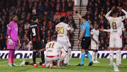 Bournemouth-Milan, follia di Maignan: mani in faccia ad Adams, rosso diretto e rigore. Mike e De Winter inguaiano Amorim