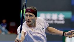 Zverev mette pressione a Sinner per il numero 1 e lo avverte, poi si accoda ad Alcaraz e punge Djokovic: “Sta invecchiando”