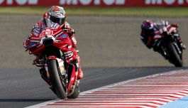 Sprint GP Giappone: Marquez vince di forza, penalità Martin e Bastianini. Moreira 2°, Jorge 3° ed Enea perde il podio