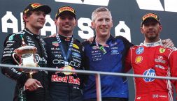 Pagelle F1 Gp Bahrain, Antonelli brilla come l'iride: Hamilton, Verstappen e Alonso leoni indomabili