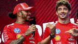 F1 Singapore, Hamilton e Leclerc ribaltano i social Ferrari: così Maranello smorza i toni e c'è pure Vasseur
