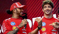 F1 Singapore, Hamilton e Leclerc ribaltano i social Ferrari: così Maranello smorza i toni e c'è pure Vasseur