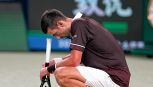 Djokovic saluta Shanghai, Nole crolla senza energie contro Hurkacz: allarme ATP Finals e polemica per 'colpa' di Alcaraz