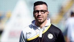 Di Natale esalta Baldini e attacca la Serie A: “Troppi stranieri, così perdiamo i nostri talenti”. Poi la stoccata al Milan su Camarda