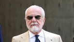 Napoli: De Laurentiis rimprovera Allegri per il ritardo e blinda Malagò alla Figc: la stoccata ad Abodi 